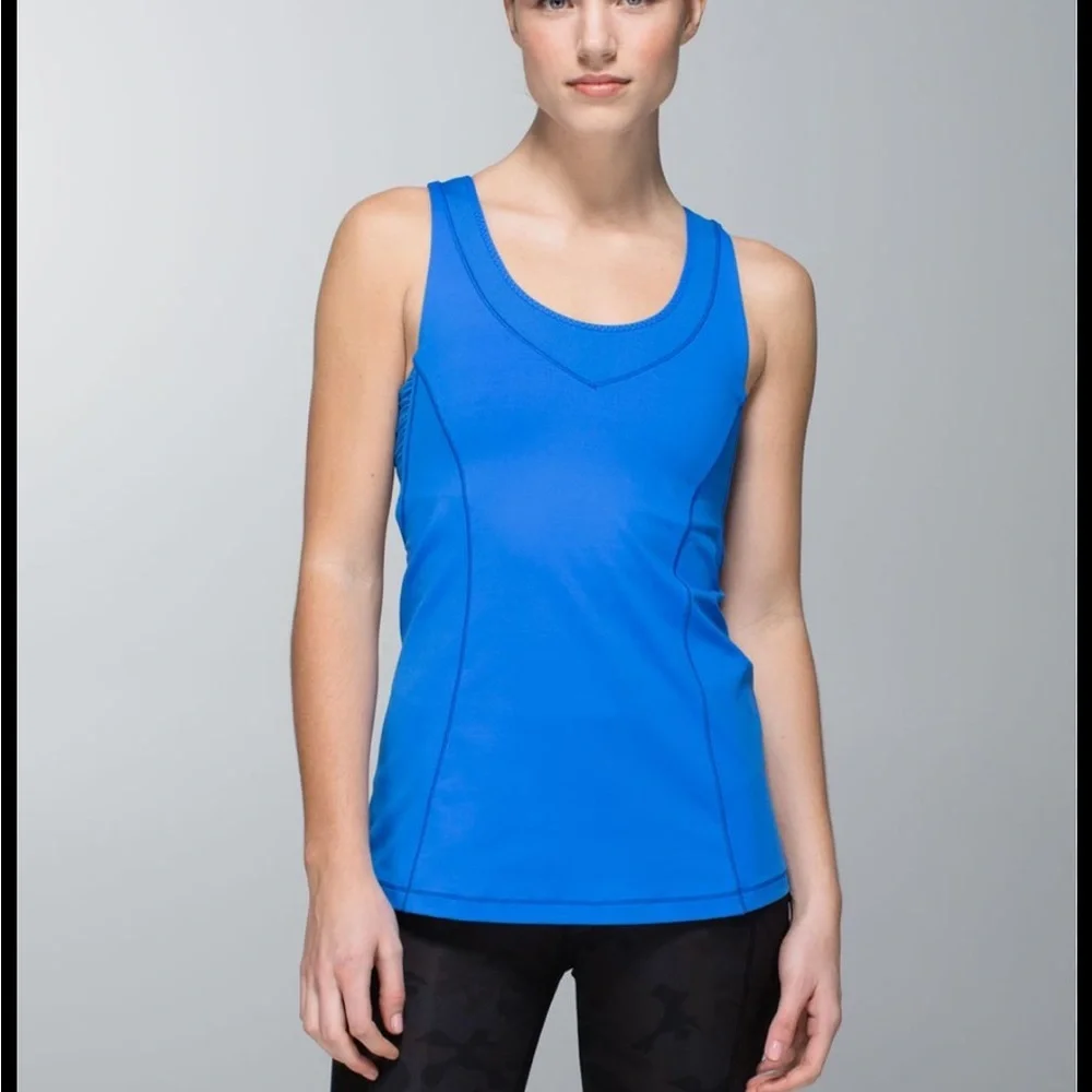 NWT lululemon tank
